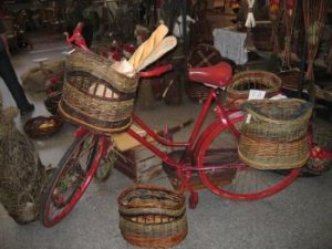 Smukke cykelkurve i pile flet.
