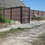 Lodret pilehegn hos Arresø Pil i Frederiksværk.